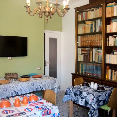 Bibliotechina Bed and Breakfast