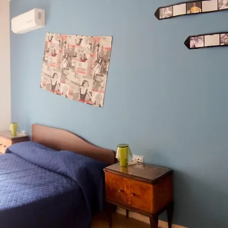 Bed & Breakfast Bibliotechina 4*