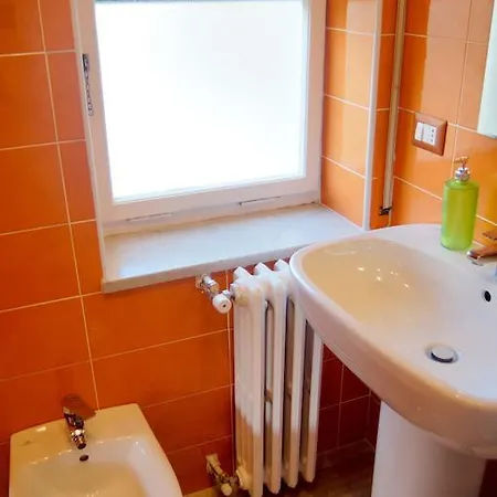 Bed and Breakfast Bibliotechina 4*