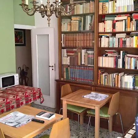 Bibliotechina Bed & Breakfast Neapel